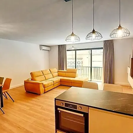 Hotel Modern 4*